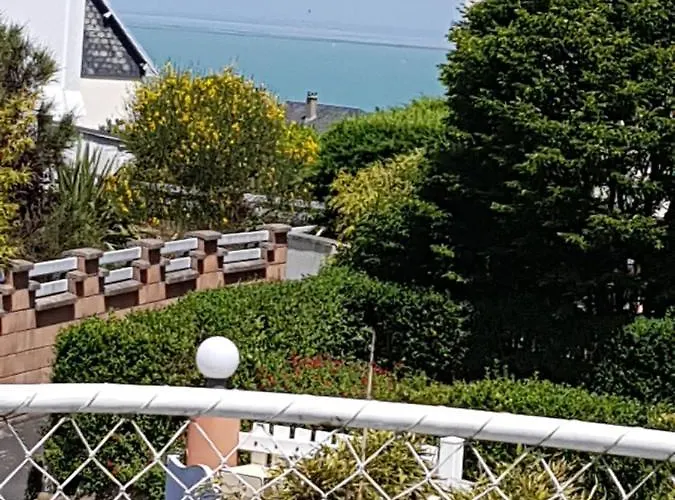 Apartmán La Terrasse, Jacuzzi Et Vue A 200m