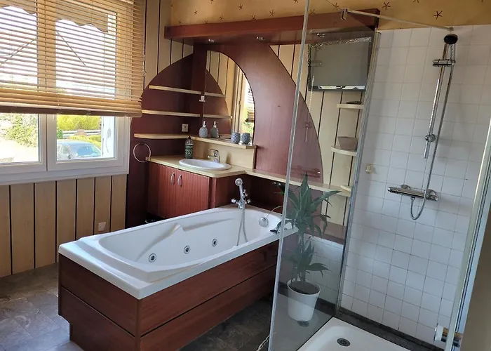 La Terrasse, Jacuzzi Et Vue A 200m Apartmán *