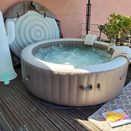 Appartement La Terrasse, Jacuzzi Et Vue à 100m De La